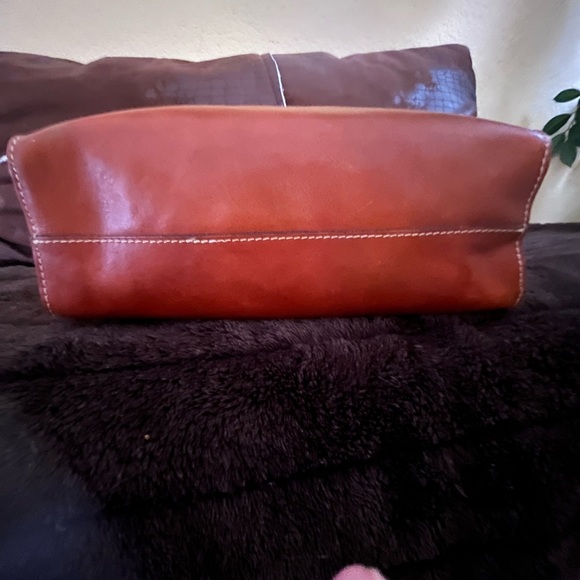 Patricia Nash Studded Brown Leather Tote Bag in excellent condition🌺🌺 - Picture 4 of 5